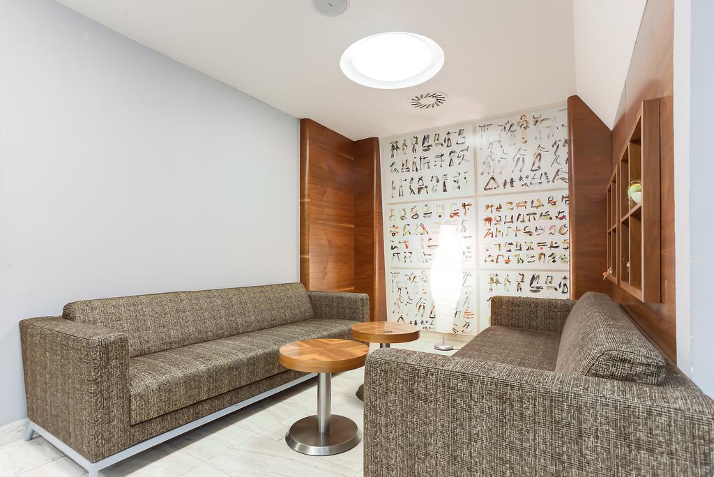 Hotel Janosik Liptovský Mikuláš Exteriör bild