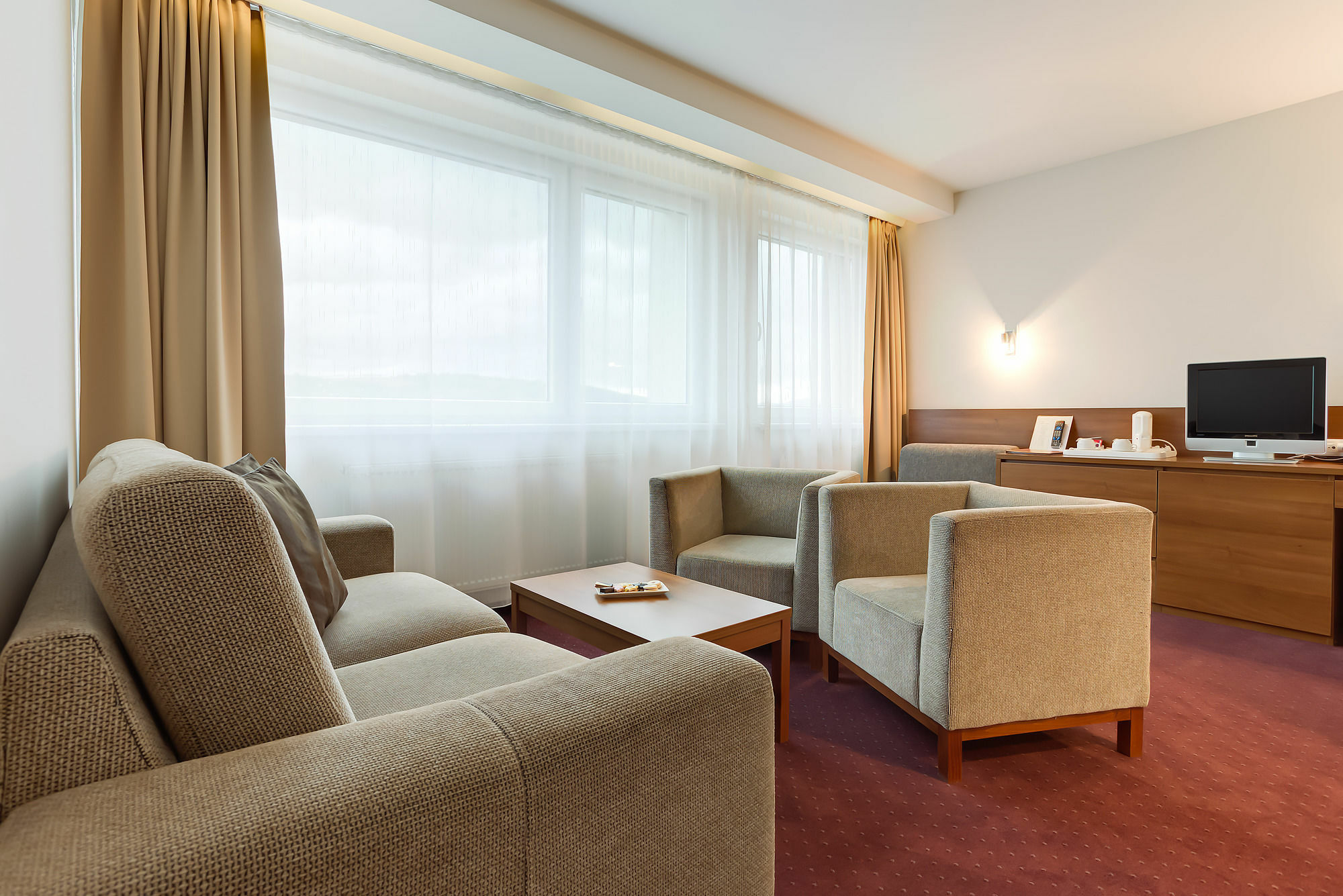 Hotel Janosik Liptovský Mikuláš Exteriör bild